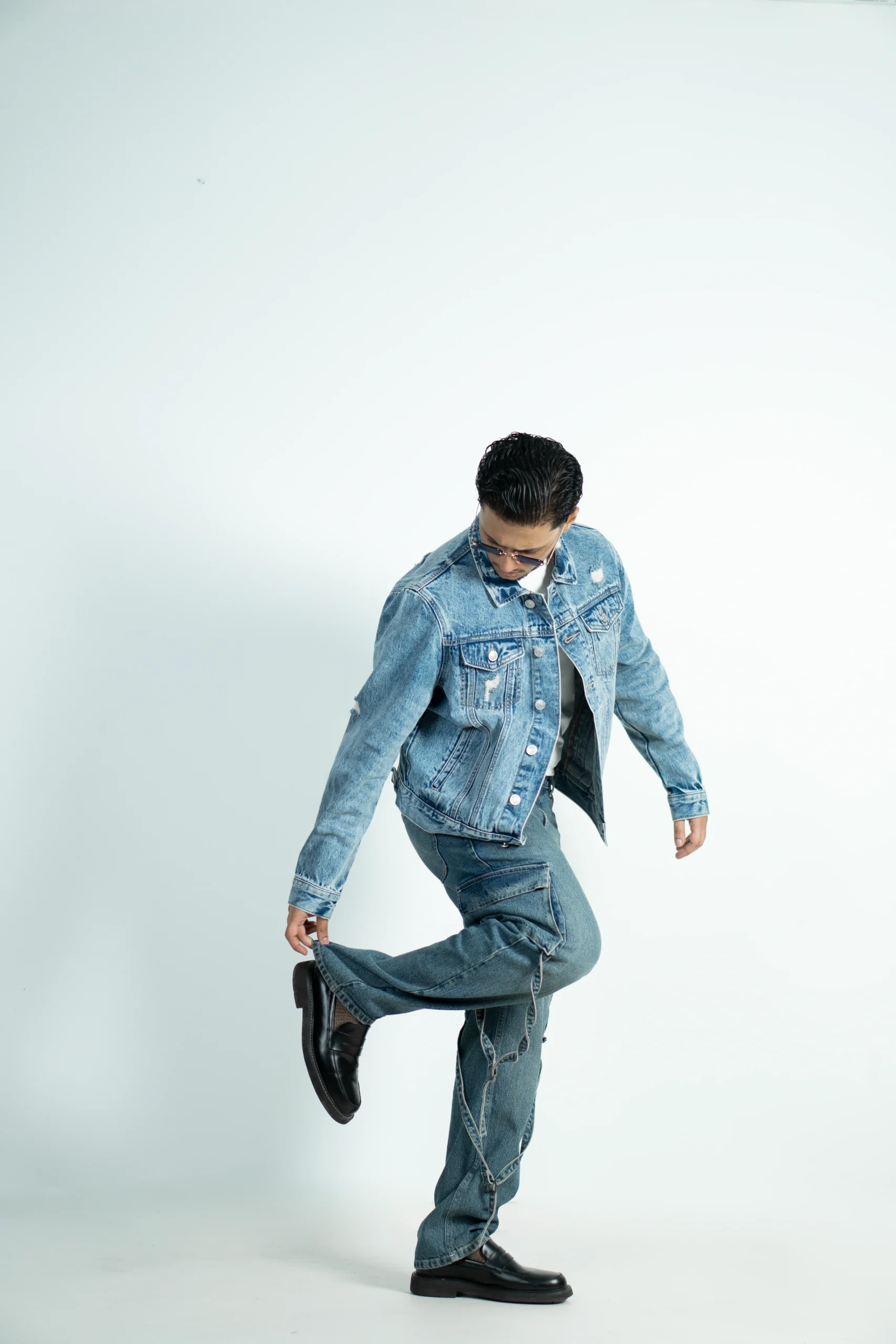 CROP DENIM JACKET -VINTAGE WASH - Image 3